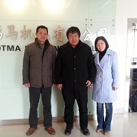 不丹客户参观公司并购买碾米机