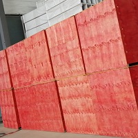 三个40尺集装箱的碾米设备将发往圭亚那