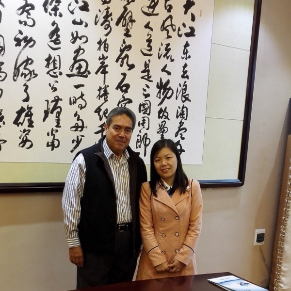 来自危地马拉的老朋友来访我公司  