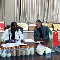 尼日利亚客户造访我司