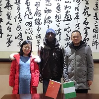 尼日利亚客户与参观并与我司合作