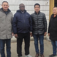 尼日利亚客户参观我们工厂